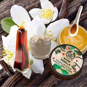 The Body Shop Limited Edition Vanilla Lip Scrub NWT